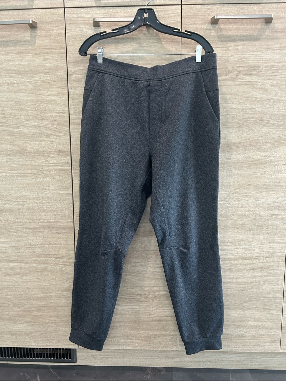 Men’s Lululemon Pants L